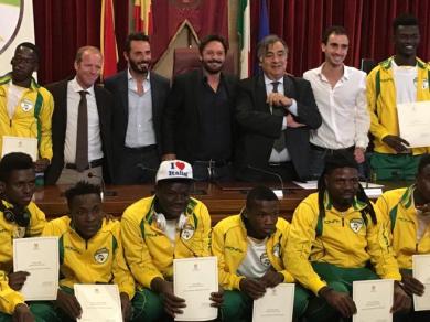 22.0.1445375405_ori_crop_master__0x0 (2)